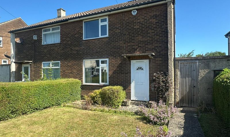 White Rose Avenue, Huddersfield, HD5