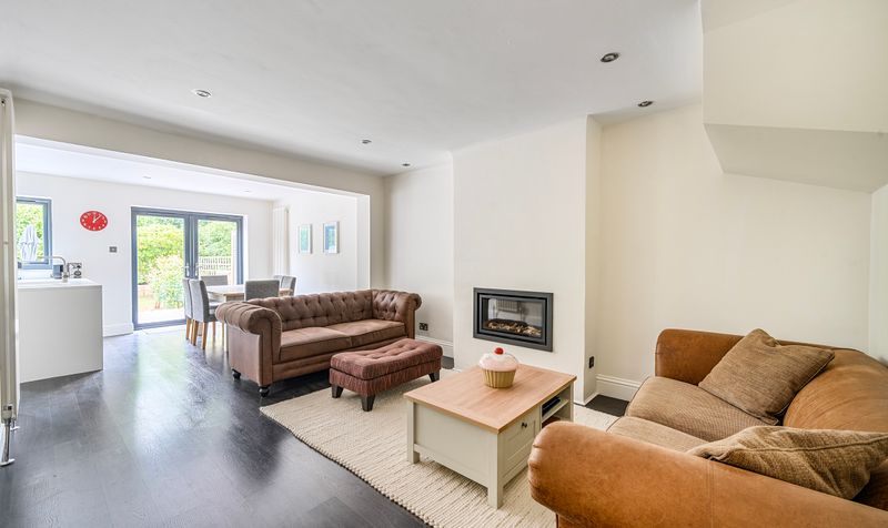 Lane End, Epsom, KT18