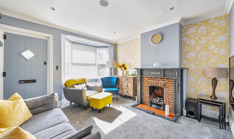 Crampshaw Lane, Ashtead, KT21