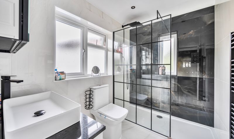 Christ Church Mount, Epsom, KT19