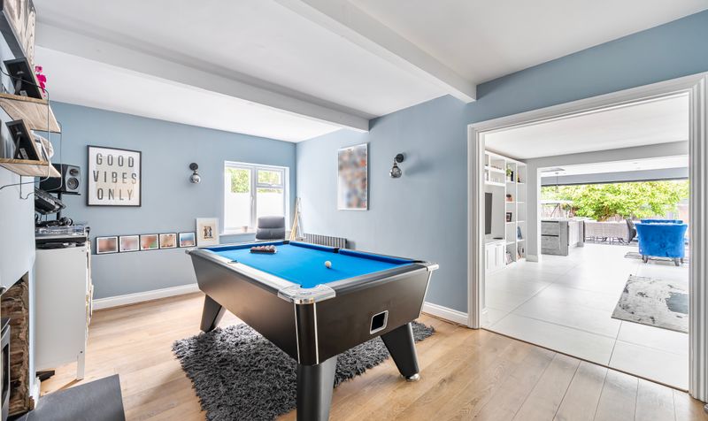 Christ Church Mount, Epsom, KT19