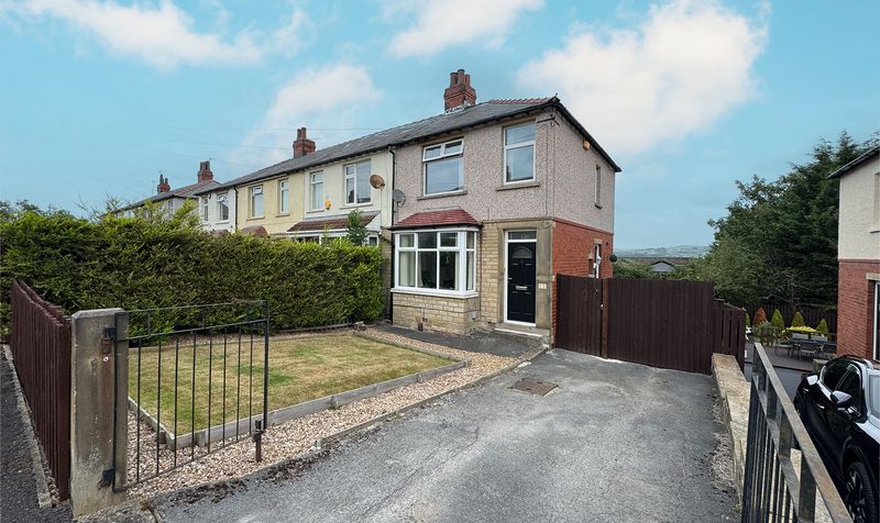 Hallas Grove, Huddersfield, HD5