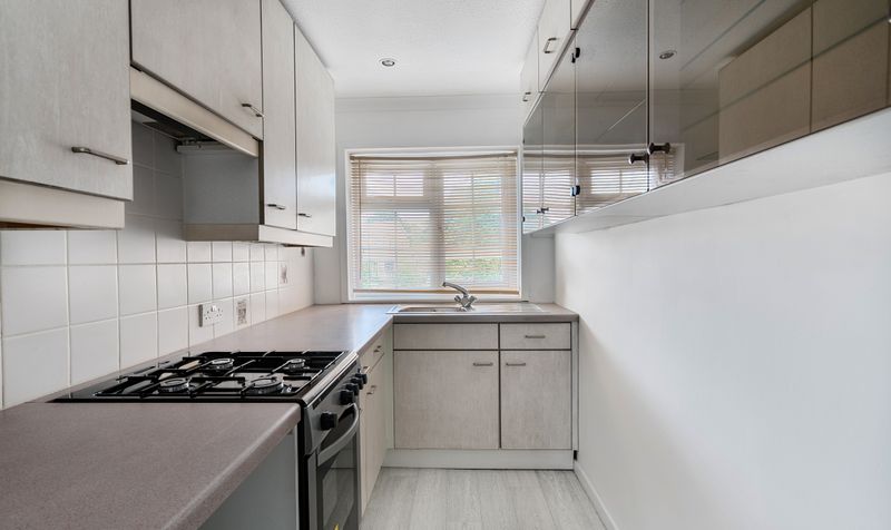 Stevens Close, Epsom, KT17