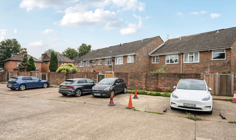 Stevens Close, Epsom, KT17