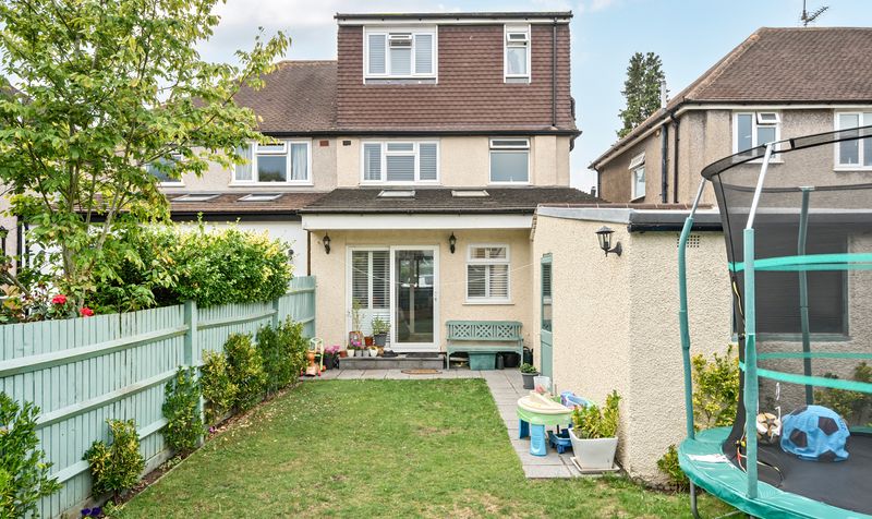 Oakhurst Road, Epsom, KT19