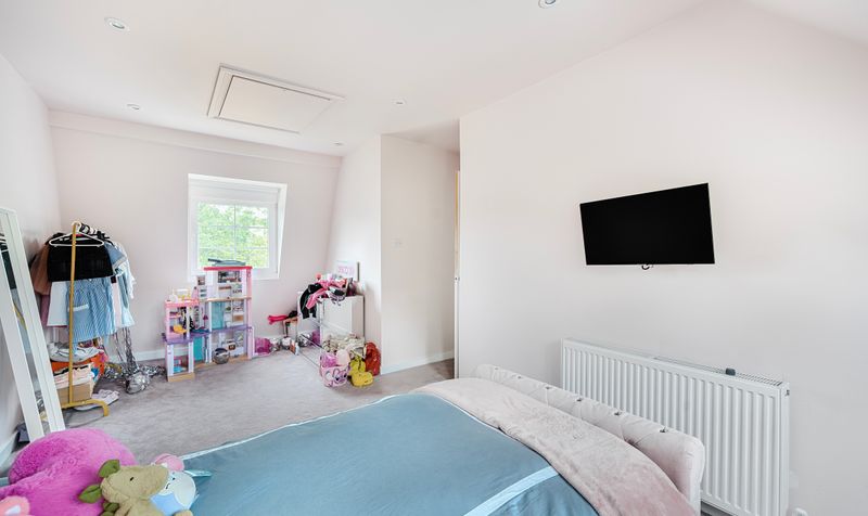 Reigate Road, Epsom, KT17