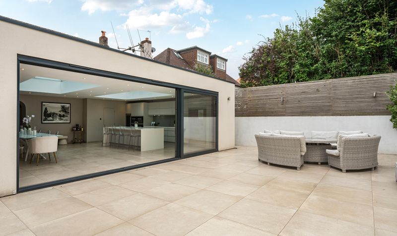 Reigate Road, Epsom, KT17