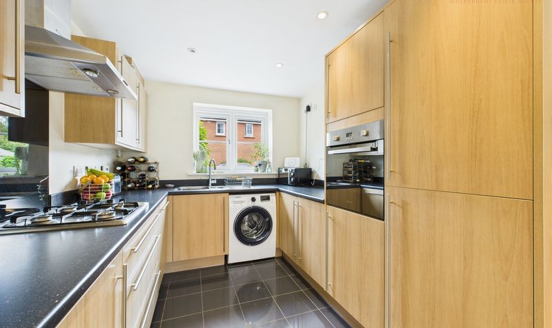 Kohima Crescent, Saighton, CH3