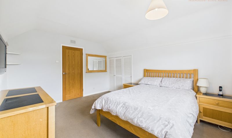 Handford Road, Upton, CH2