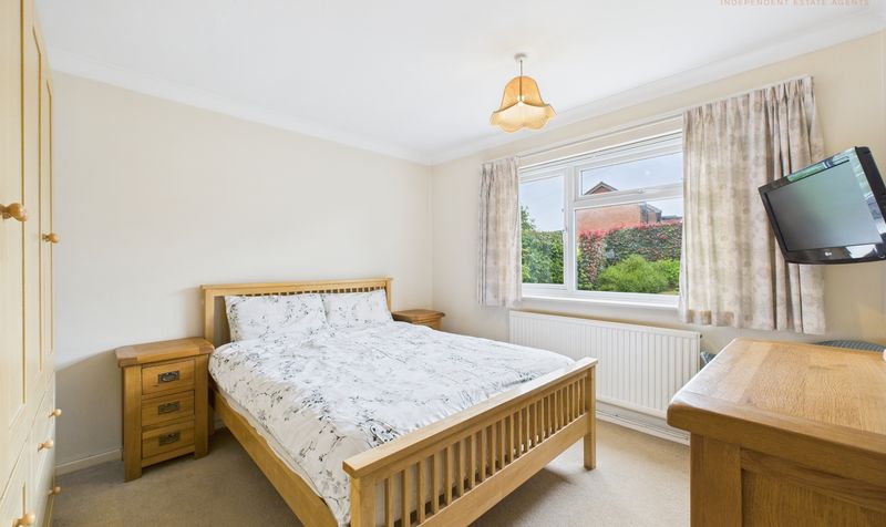Handford Road, Upton, CH2