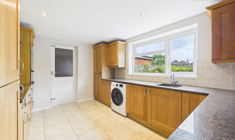 Handford Road, Upton, CH2