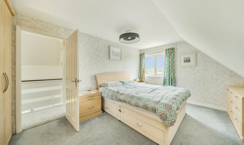 The Ridings, Epsom, KT18