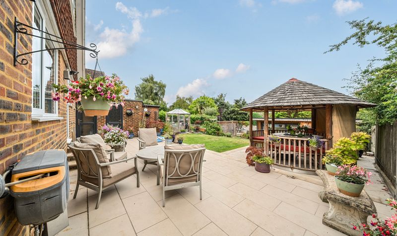 The Ridings, Epsom, KT18