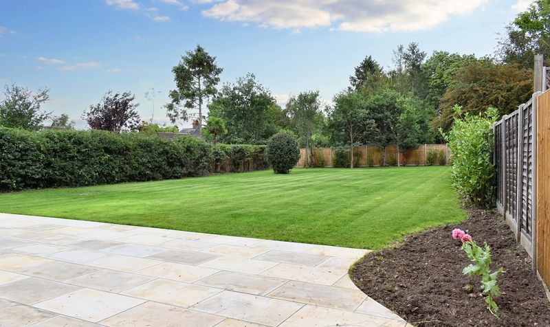 Ashtead Woods Road, Ashtead, KT21