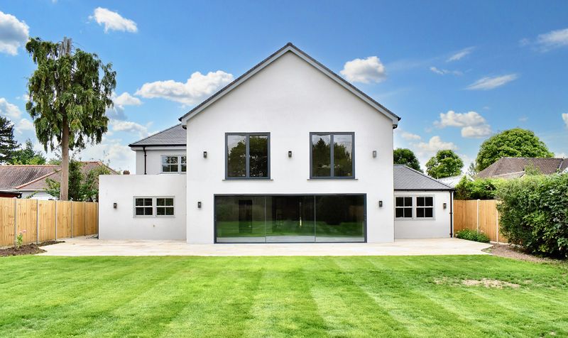 Ashtead Woods Road, Ashtead, KT21