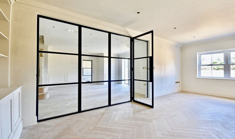 Ashtead Woods Road, Ashtead, KT21