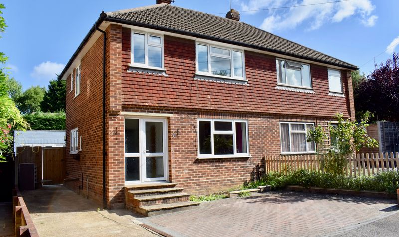 Gladstone Road, Ashtead, KT21