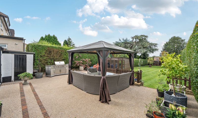 Merland Rise, Epsom, KT18