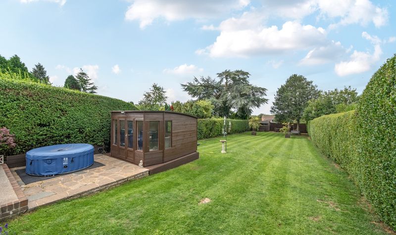 Merland Rise, Epsom, KT18