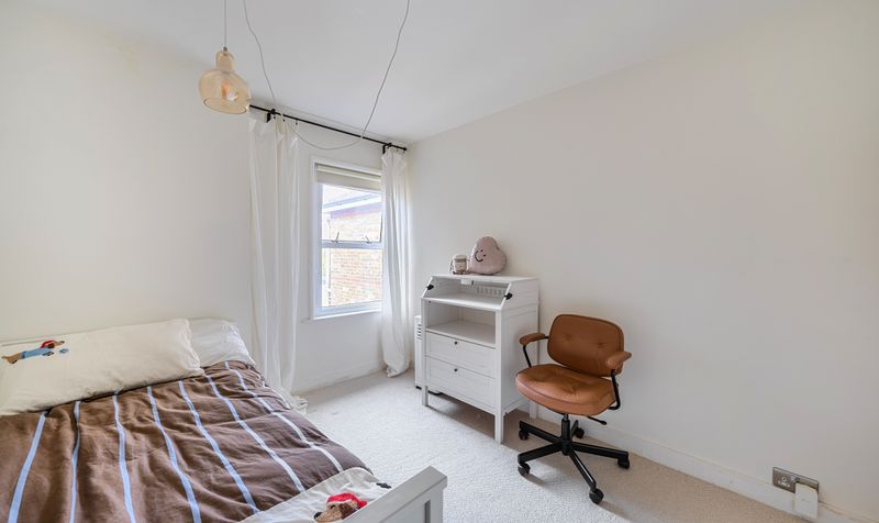 Grove Road, Ashtead, KT21