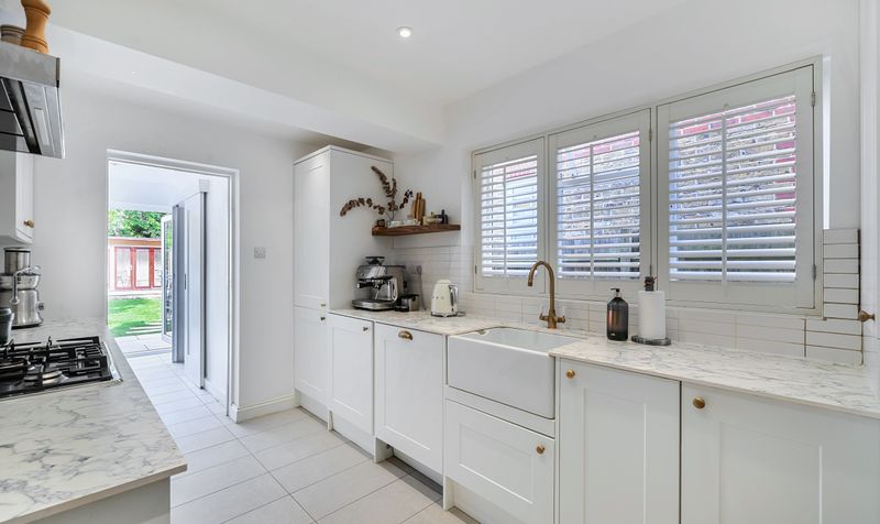Grove Road, Ashtead, KT21
