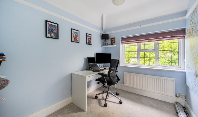 Whitehorse Drive, Epsom, KT18