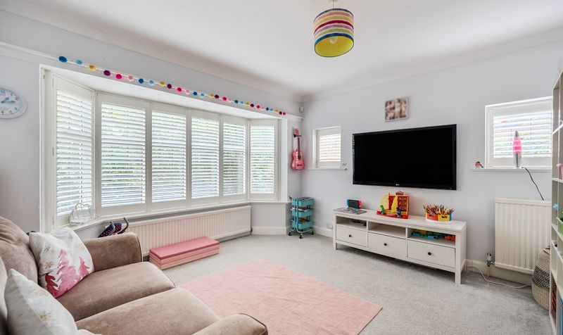 Whitehorse Drive, Epsom, KT18