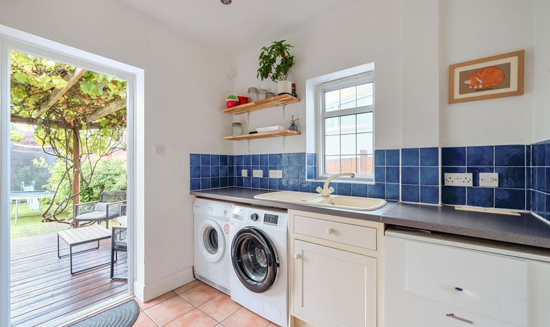 Whitehorse Drive, Epsom, KT18