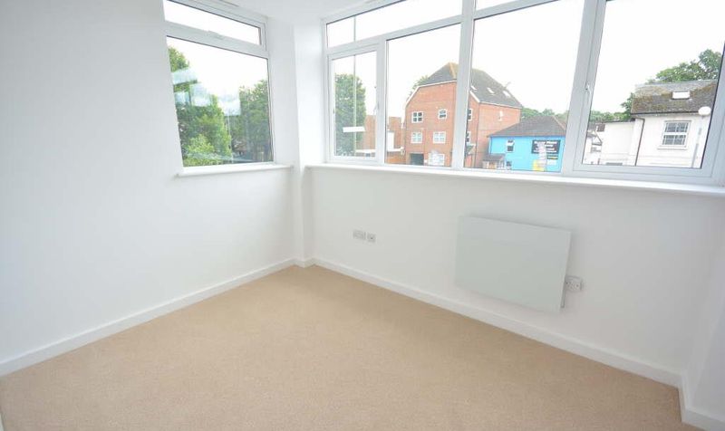 East Street, Jukes House, KT17