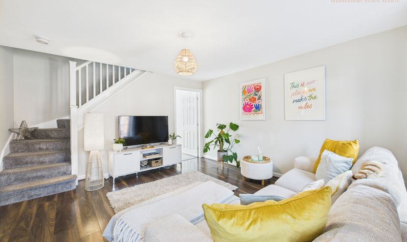Garrison Close, Saighton, CH3