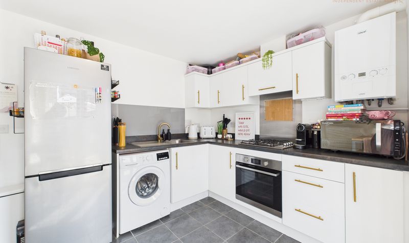 Garrison Close, Saighton, CH3