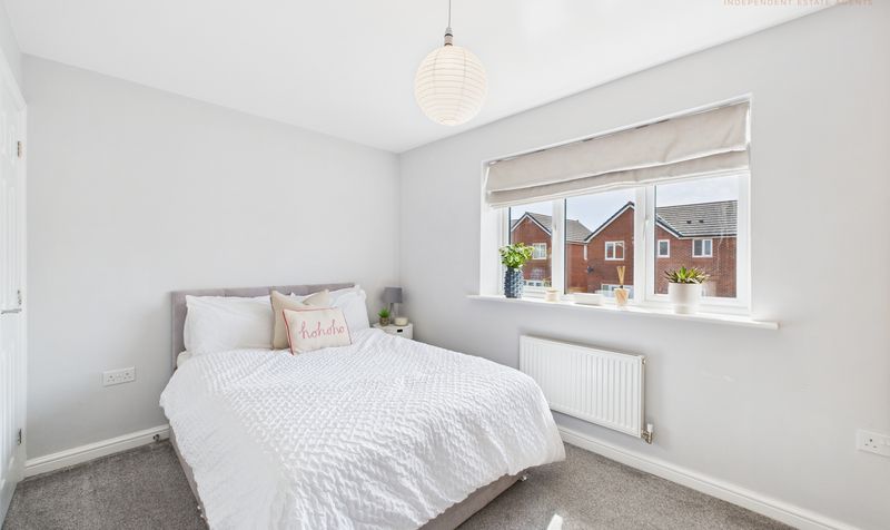 Garrison Close, Saighton, CH3