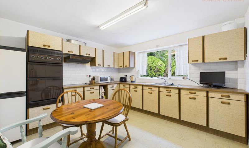 Church Lane, Farndon, CH3