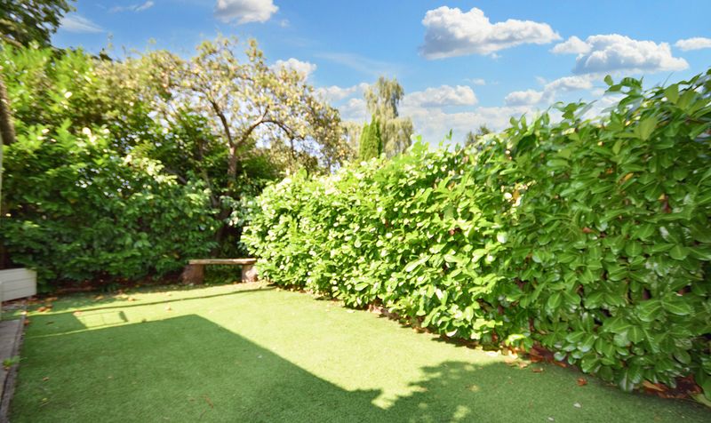 Pikes Hill, Epsom, KT17