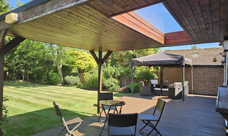 Tattenham Way, Burgh Heath, KT20