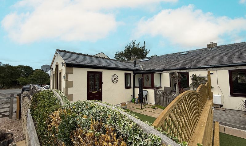 Chapel Row, Grange Moor, WF4