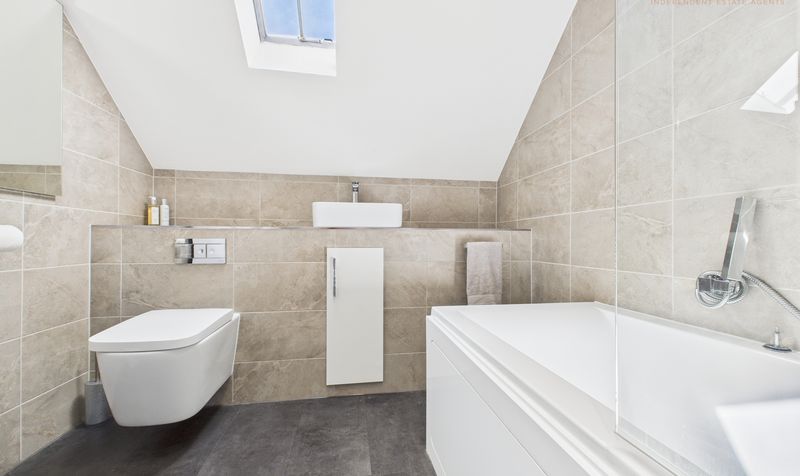 Hough Green, Chester, CH4