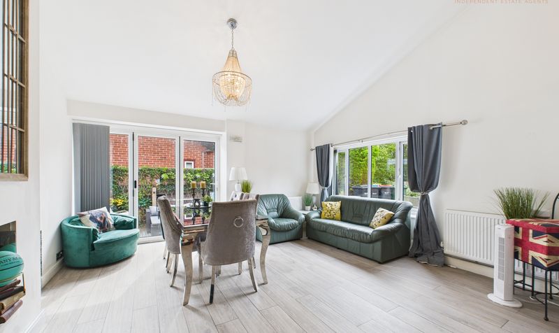 Station Lane, Mickle Trafford, CH2
