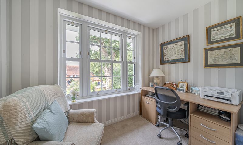 Highridge Close, Epsom, KT18