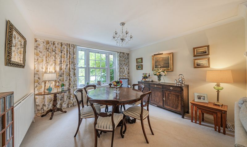 Highridge Close, Epsom, KT18