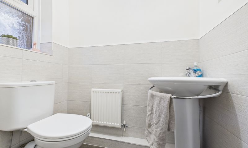 Cherry Dale Road, Broughton, CH4