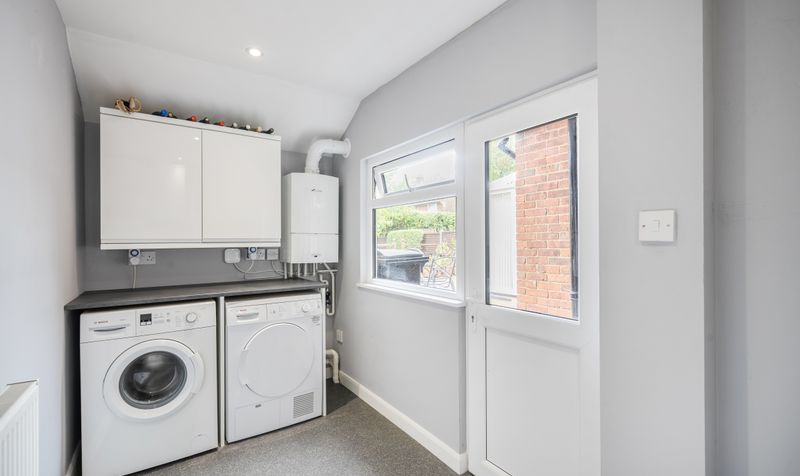 Upland Way, Epsom, KT18