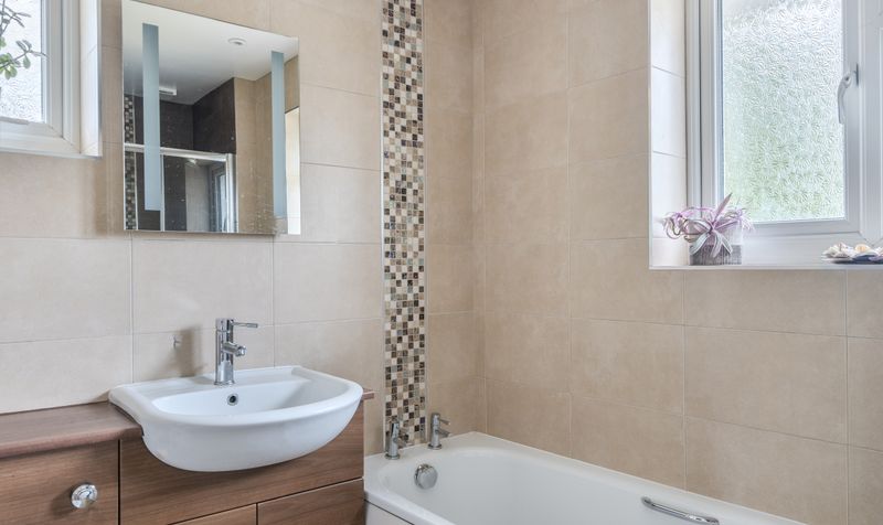 Upland Way, Epsom, KT18