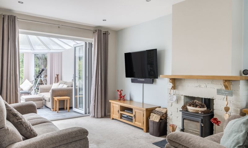 Upland Way, Epsom, KT18