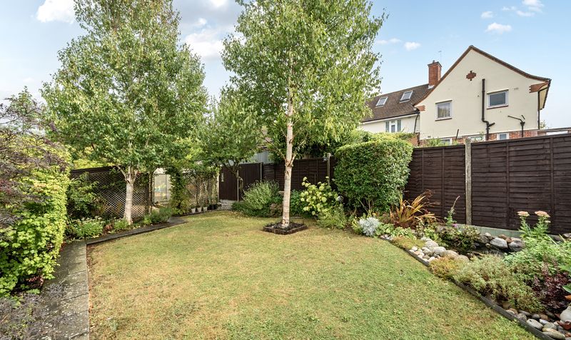 Upland Way, Epsom, KT18