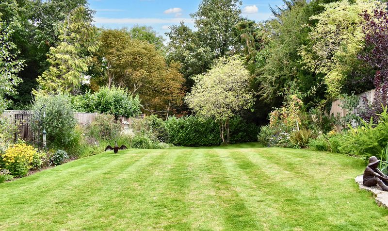 Cherry Orchard, Ashtead, KT21