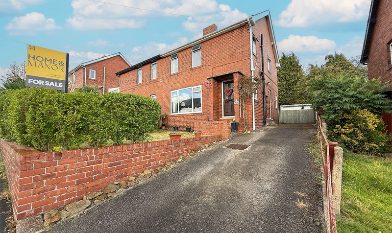 Turnshaw Avenue, Kirkburton, HD8
