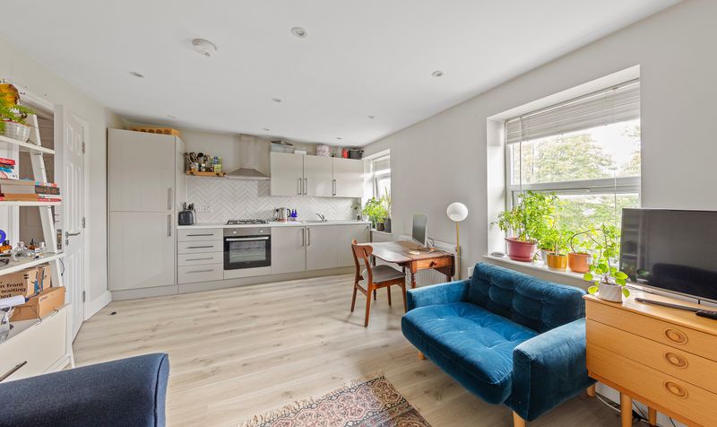 Flat 5 Image
