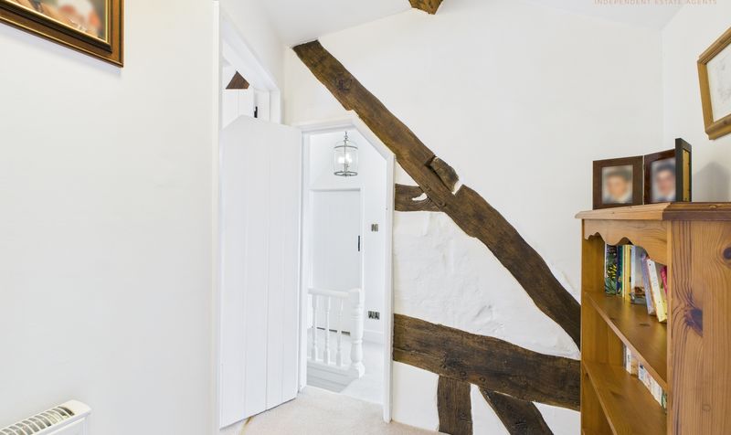 Village Road, Christleton, CH3