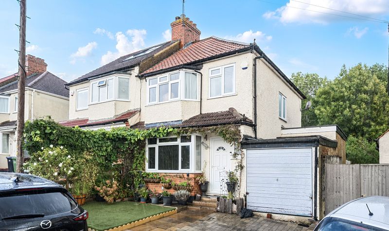 The Greenway, Epsom, KT18